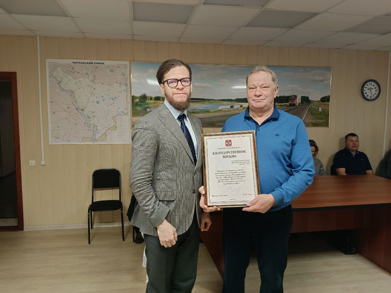 Омские дорожники оптимизировали работу и ускорили нанесение разметки в 1,5 раза благодаря нацпроекту