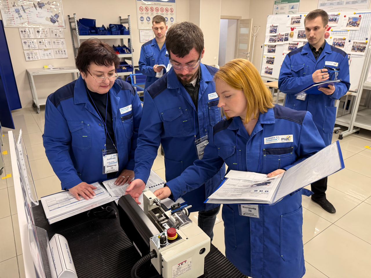 Омский «Электроточприбор» осваивает бережливое производство на «Фабрике управления оборудованием»