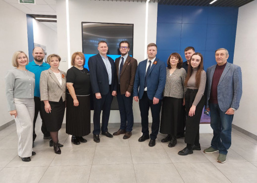 На стадионе, в школе, театре, поликлинике как на фабрике: в проект "Производительность труда" включается социальная сфера