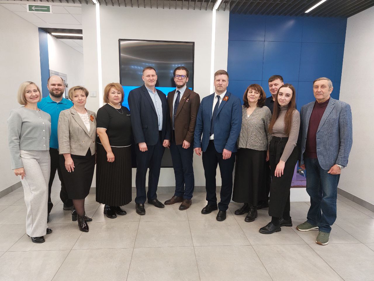 На стадионе, в школе, театре, поликлинике как на фабрике: в проект "Производительность труда" включается социальная сфера